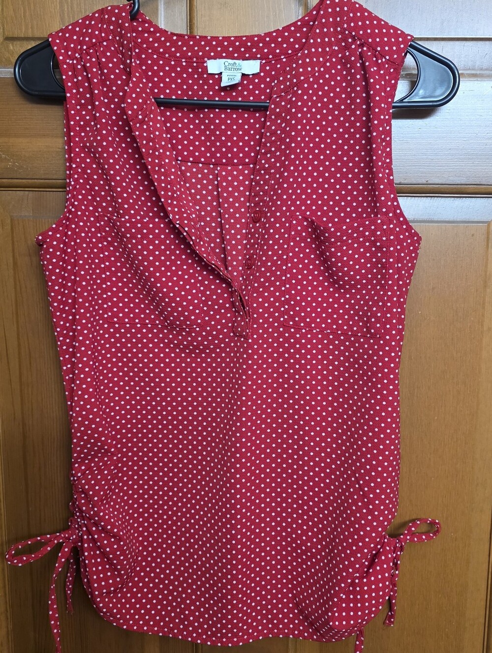 Croft & Barrow Red Polka Dot Sleeveless Blouse